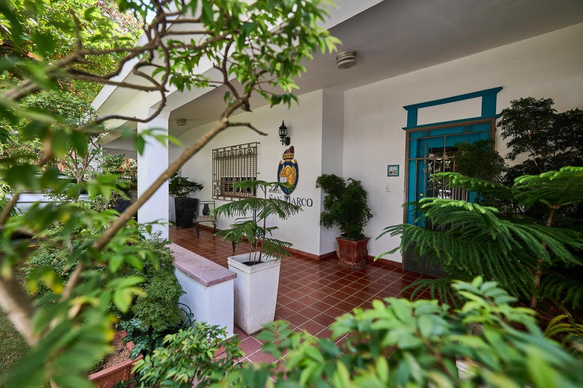 Hotel San Marco Santo Domingo Exterior photo
