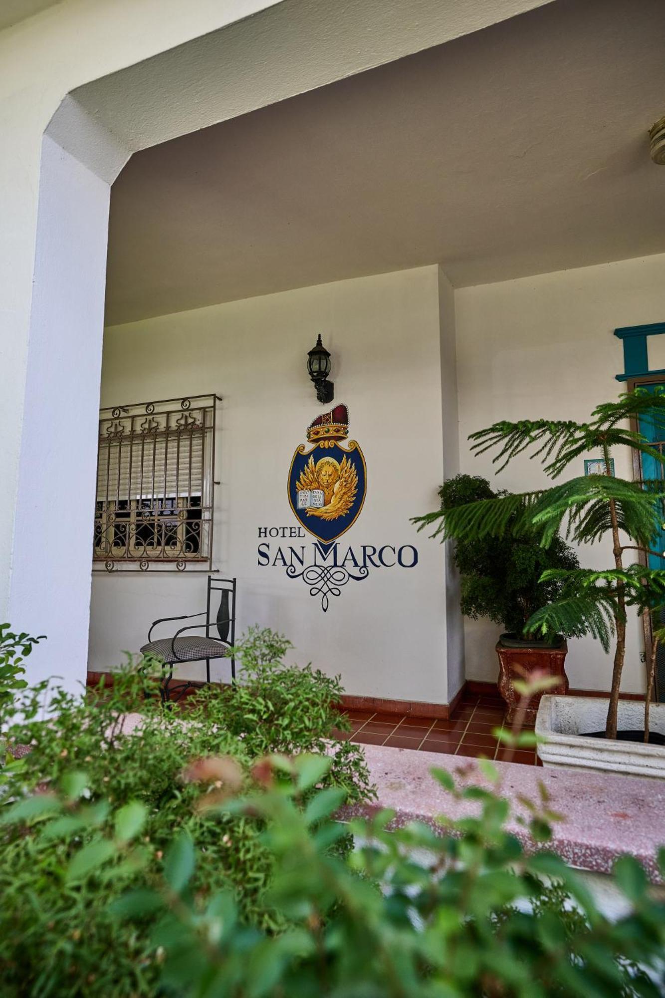 Hotel San Marco Santo Domingo Exterior photo